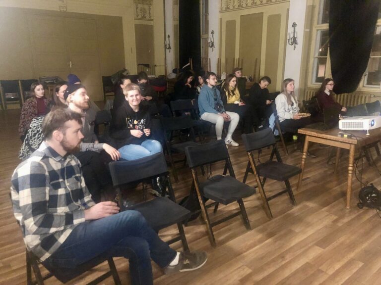 Working for peace with Ukrainian refugees