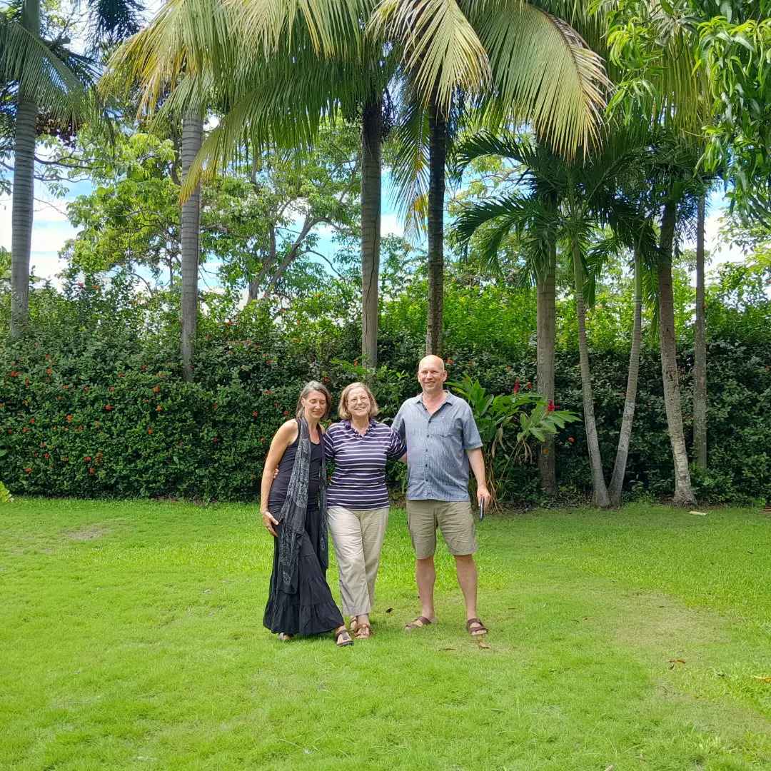 Alexandra, international president, with SCI USA branch coordinator Peter Stanton and Sara Shilling, LTV placement officer