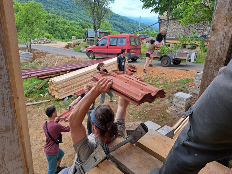 Solidarity in Community and in Coexistence of Wilderness and Civilization