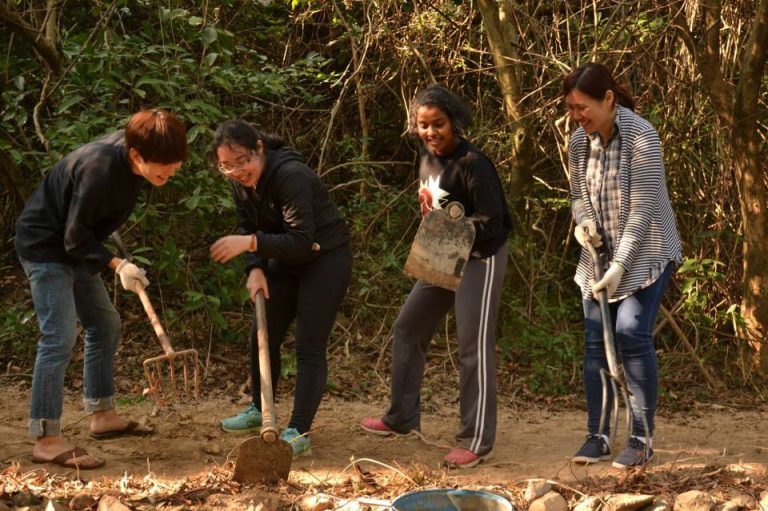 Workcamp for understanding