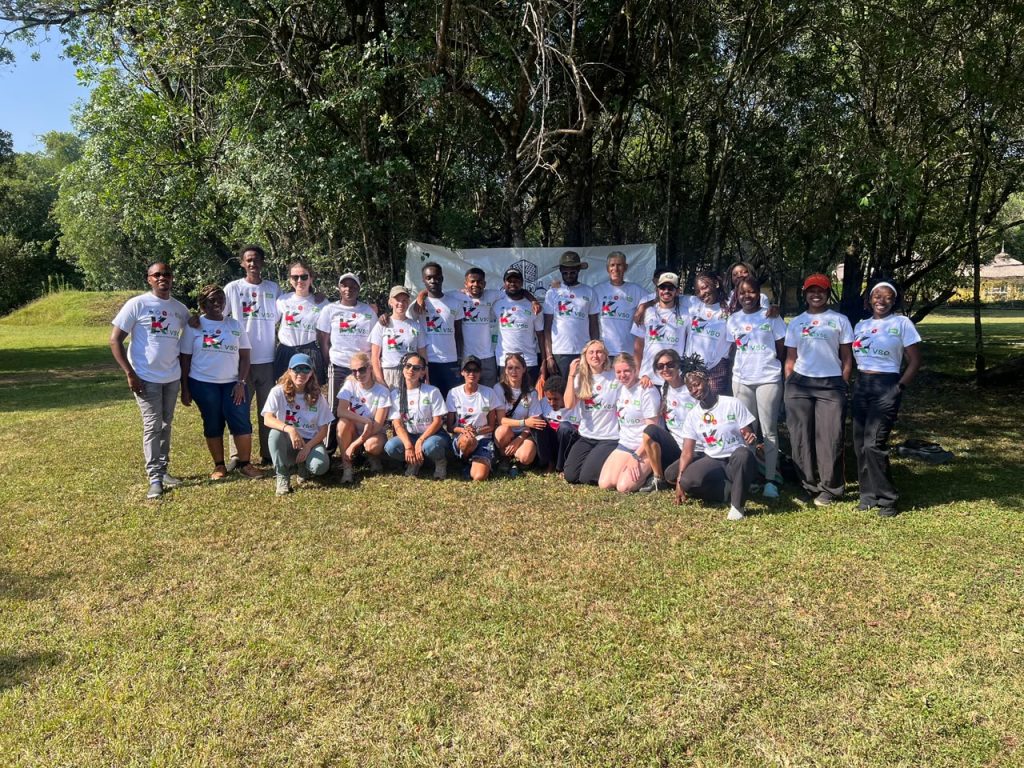 Group photo of volunteers